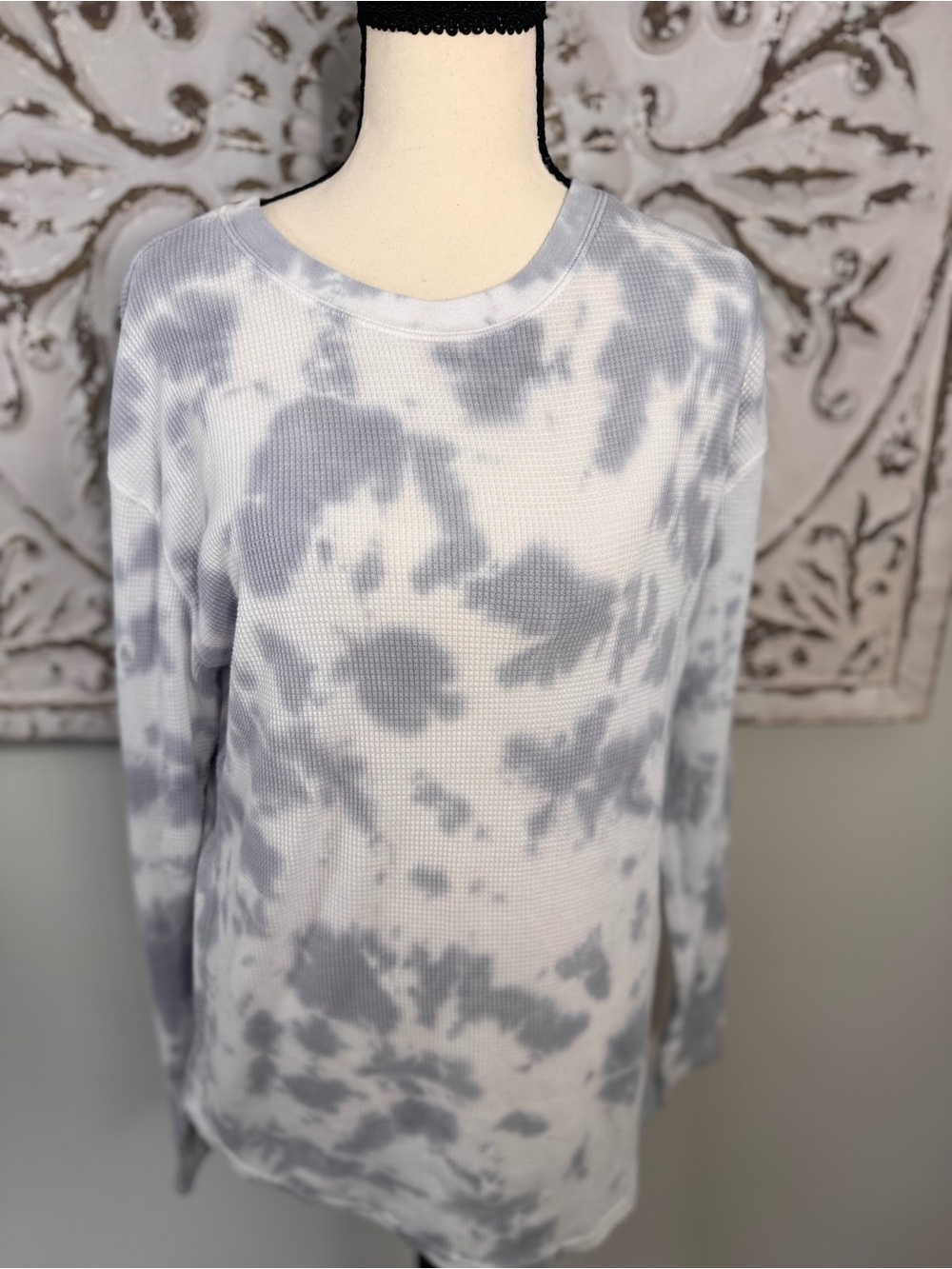 Time and Tru L 12-14 Gray White Tie Dye Waffle Knit Thermal Long Sleeve Top